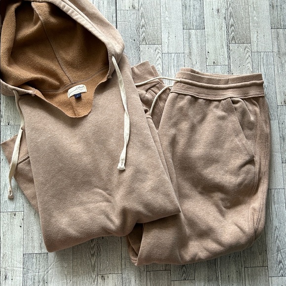 Universal Thread Tops - Universal Thread Tan Hooded Sweatshirt & Sweatpants size XL